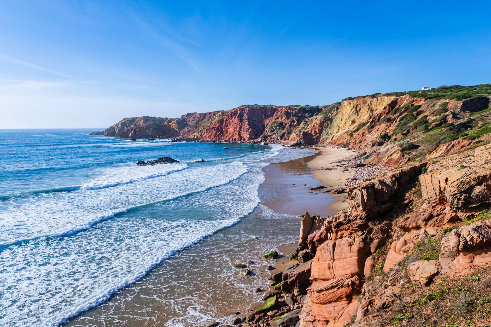 Praia do Amado e falésias da Costa Vicentina